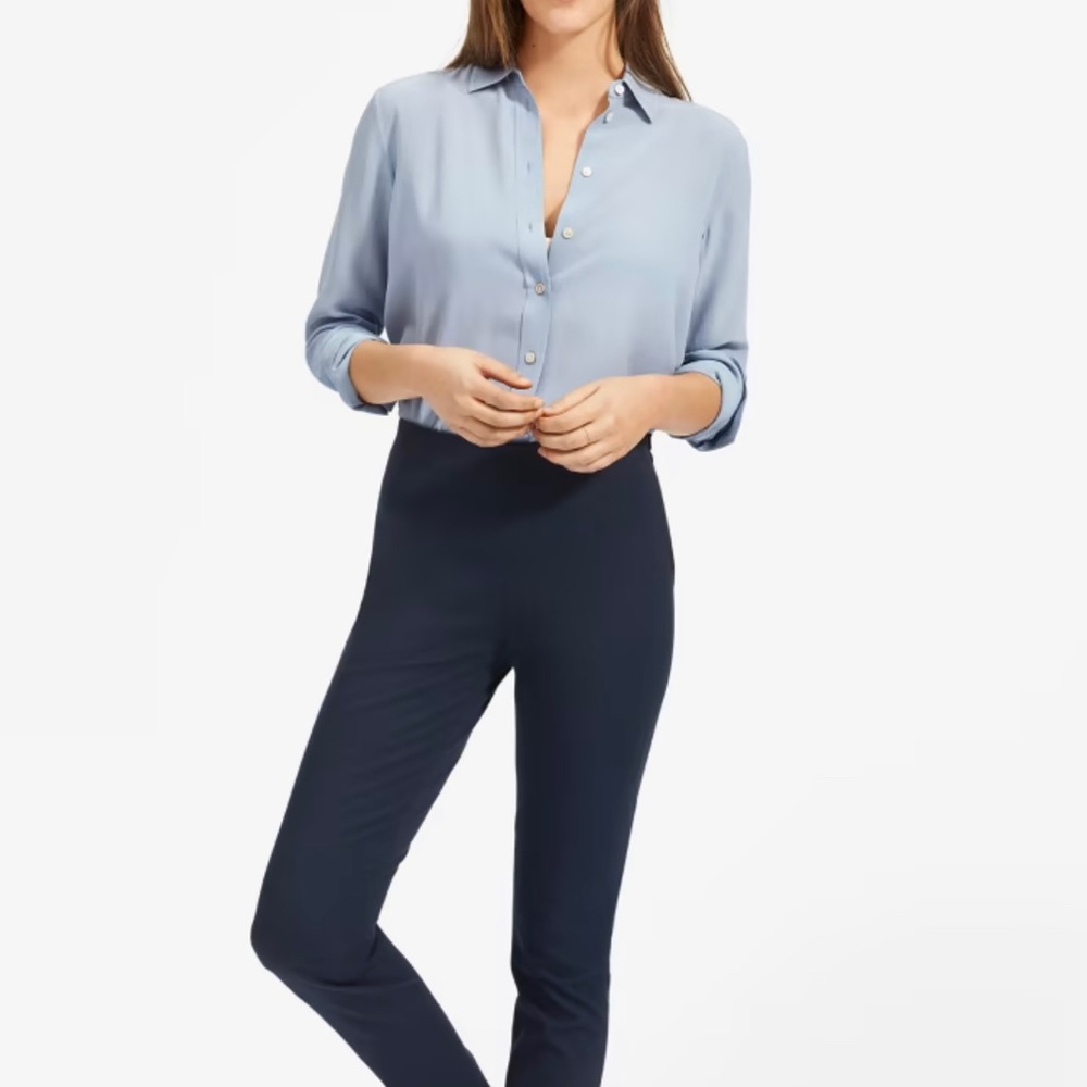 Everlane silk button down, size 6